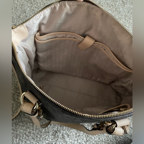 Michael Kors tote with crossbody strap - Picture 5 of 8